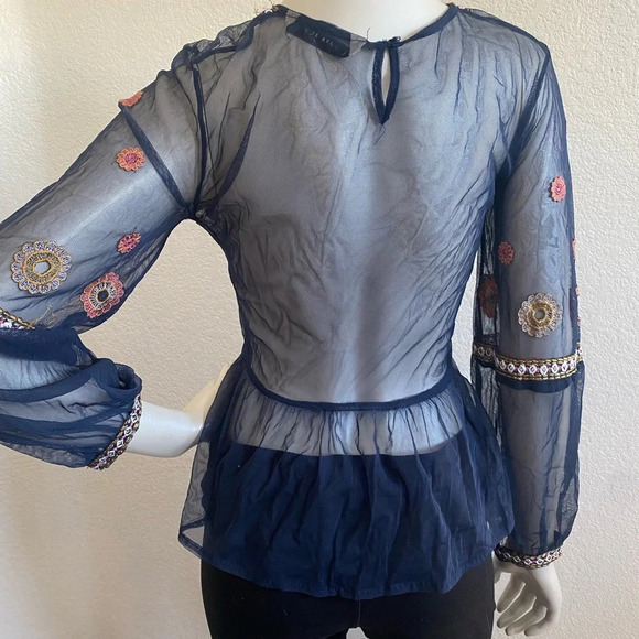 Zara Navy Blue Embroidered Long Sleeve Boho Top Size Small - Picture 10 of 13